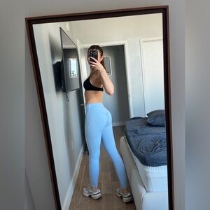 High-Waisted Blue Leggings